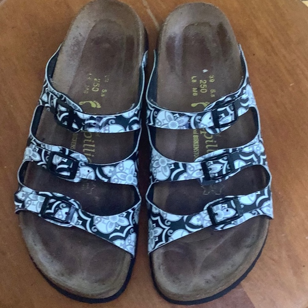 BIRKI PAPILLIO 3STRAP SANDALS EU39. EUC
